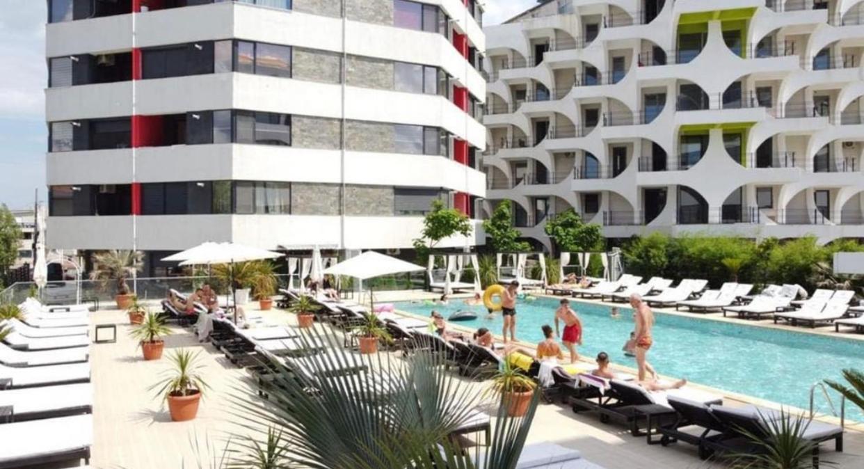 Grazzia Deluxe Apartments Năvodari Εξωτερικό φωτογραφία